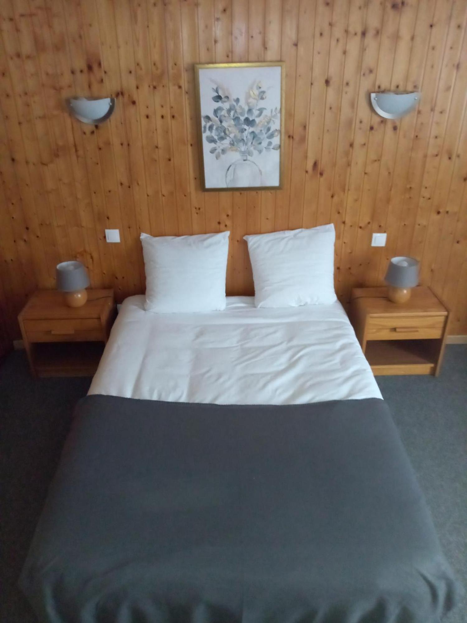 Hotel Le Valtrivin Lapoutroie Zimmer foto